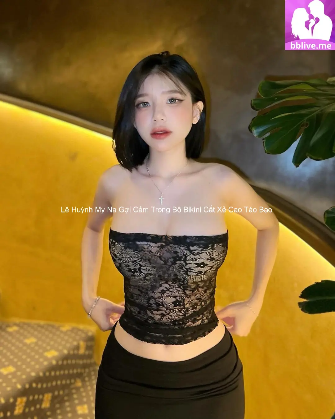 Lê Huỳnh My Na Gợi Cảm Trong Bộ Bikini Cắt Xẻ Cao Táo Bạo 5